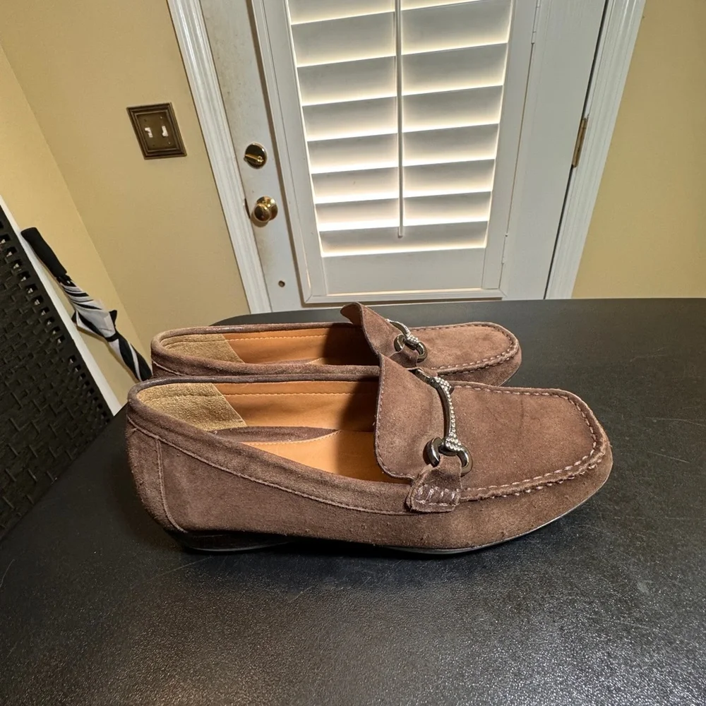 Geox size 37 horsebit leather driving loafers with rhinestones brown